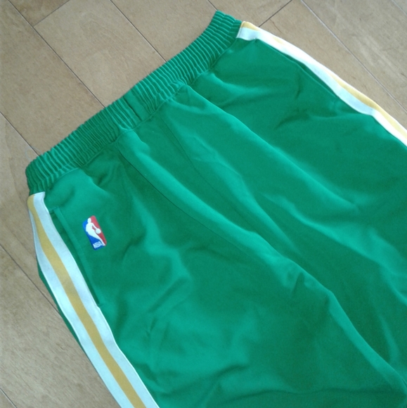 Boston celtics NBA hardwood classics green shooting warm-up track pants Size XL - Picture 6 of 8
